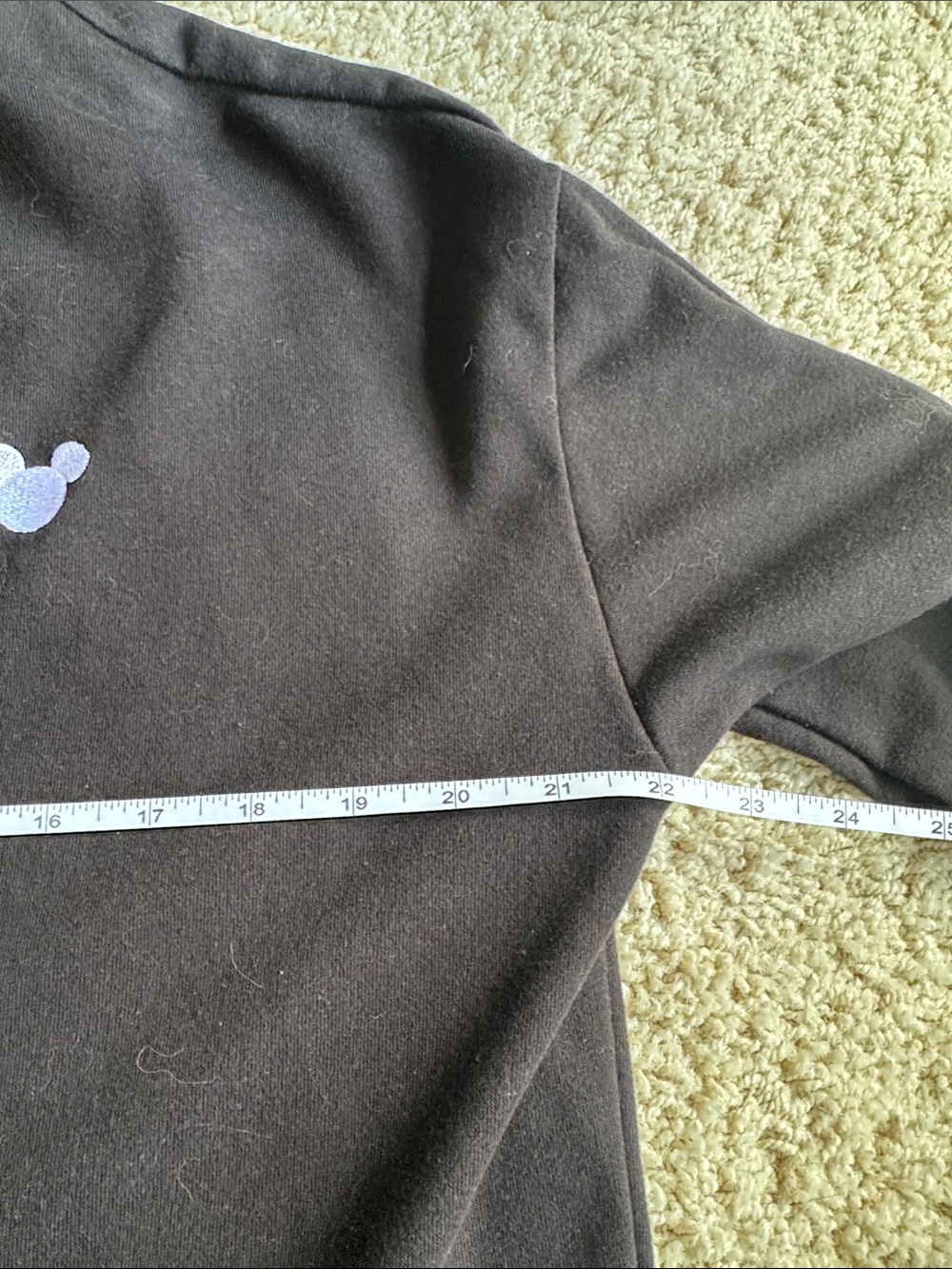 H&M Divided x Disney Black Crewneck Sweatshirt with Small Mickey emblem - Picture 4 of 7
